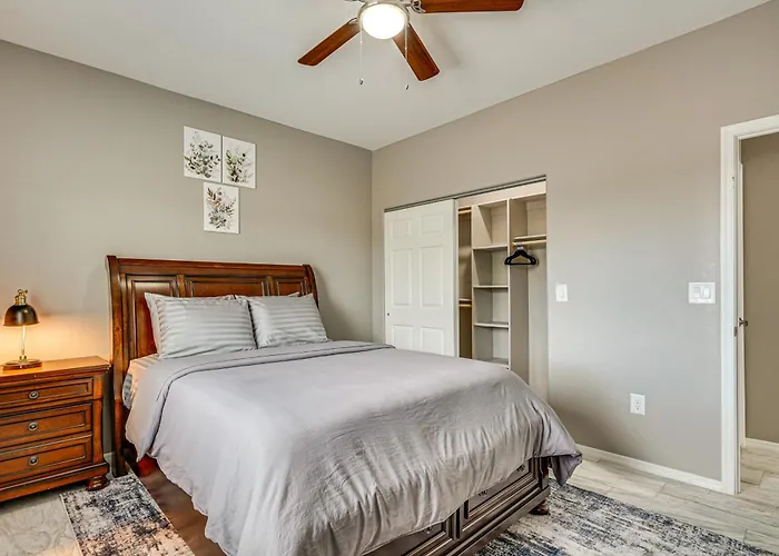 Near Casino & Dtwn! Townhome: Saguaro Np * Tucson