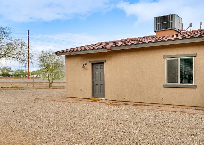 Near Casino & Dtwn! Townhome: Saguaro Np * Tucson